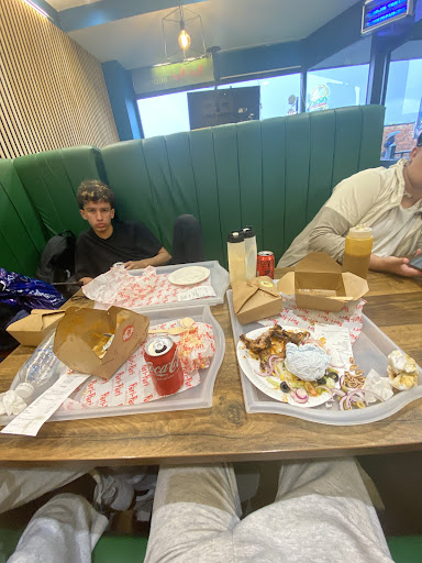 Photo of Peri Peri Original Wolverton - 25 Stratford Rd, Wolverton, Milton Keynes MK12 5LW